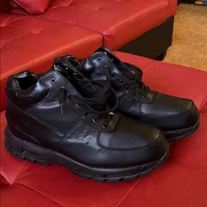 Nike ACG boots